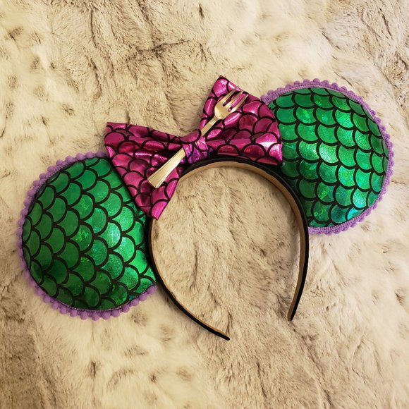 Ears Headband - Picture 1 of 1